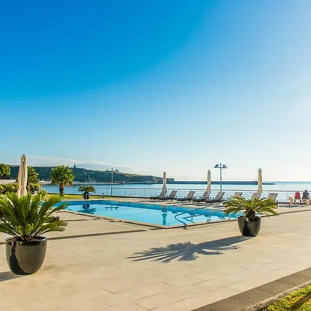 Atlantida Mar Hotel 4*