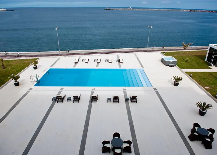 Atlantida Mar 4* Praia da Vitoria