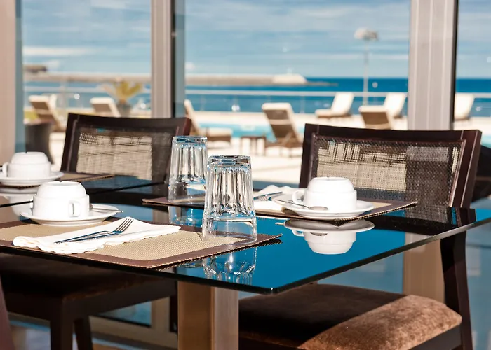 호텔 Atlantida Mar 4*